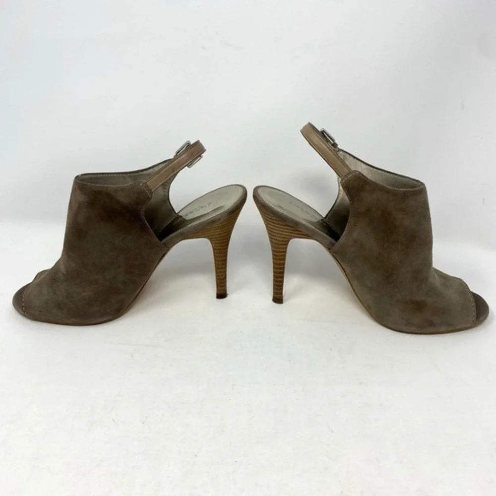 Coach item suede